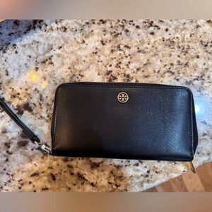 Tory Burch Parker Zip Continental Wallet
